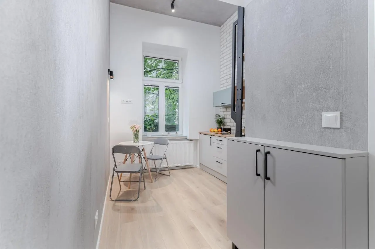 Parkside Fresh Apartments - Old Town Guesthouse - By Upstairs Krakow