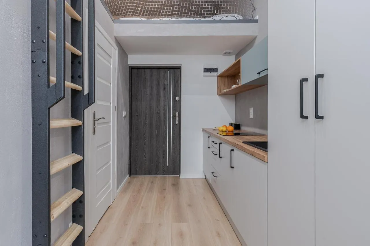 Parkside Fresh Apartments - Old Town Guesthouse - By Upstairs Krakow Poland